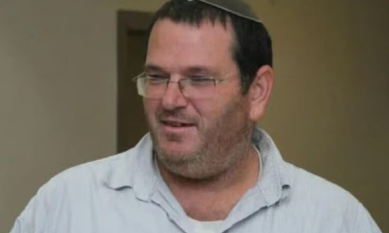 זיני. לא הודה שקיבל סיגריות [צילום: שימוש לפי סעיף 27א לחוק זכויות יוצרים]