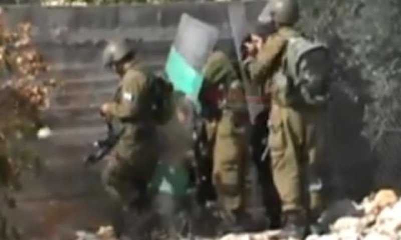 חיילי צה"ל מתגוננים
