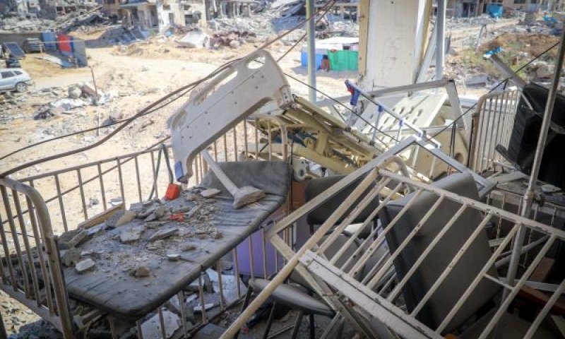 אתר ברצועה בנפגע בתקיפת צה"ל [צילום: חליל כחלות/פלאש 90]