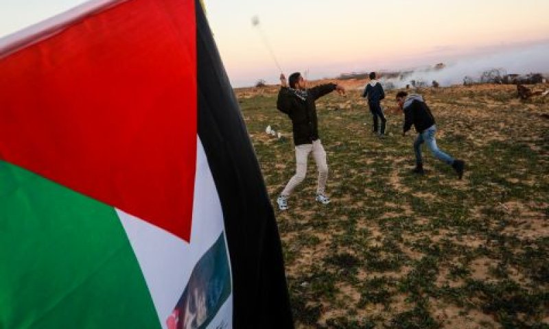 מהומות בגבול עזה [צילום: עבד רחים חטיב/פלאש 90]
