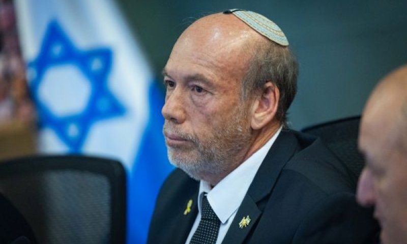 אנגלמן. מפרסם שורה של דוחות [צילום: יונתן זינדל/פלאש 90]