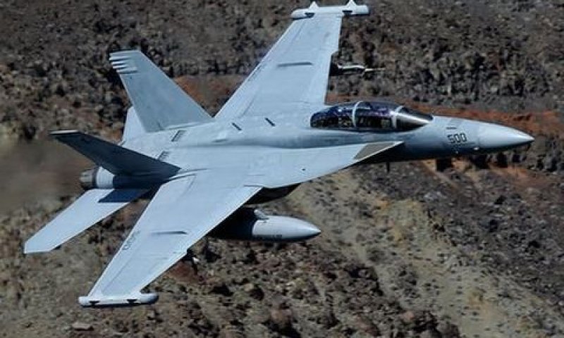 מטוס EA-18G גראולר [צילום: בן מרגוט/AP]