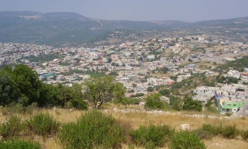 מריבה בבית ג'אן [צילום: אבישי טייכר]
