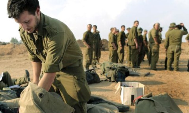 חיילי מילואים במבצע "עמוד ענן" [צילום: פלאש 90]