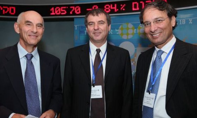 עו"ד דוד חודק, רו"ח צור פניגשטיין ופרופ' עודד שריג [צילום: ארד תקשורת]