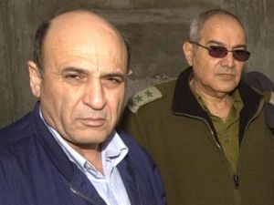 מופז הנחה את מערכת הביטחון [צילום: דו"צ]