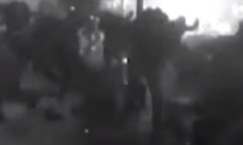השניה שבה התפוצץ המחבל המתאבד