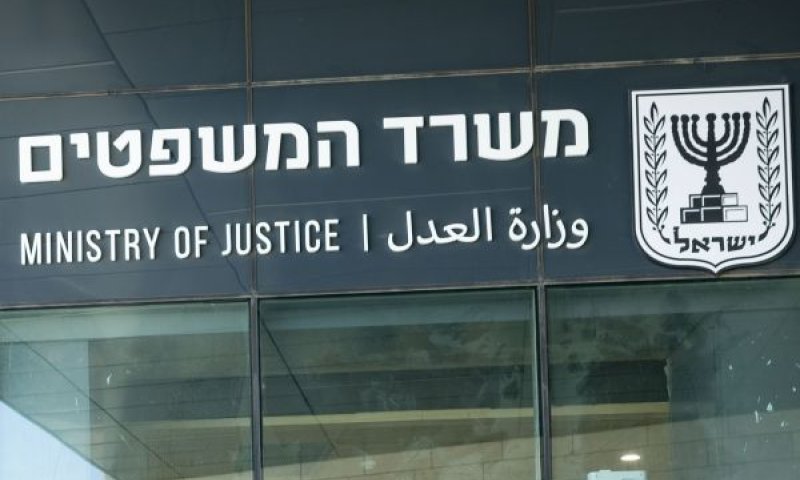 חיזוק אמון הלקוחות [צילום: נועם רבקין פנטום/פלאש 90]