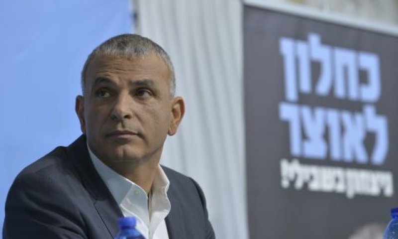 כחלון. מטילים ספק בהבטחותיו [צילום: פלאש 90]