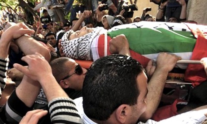 גופתו של אבו חמדיה [צילום: AP]