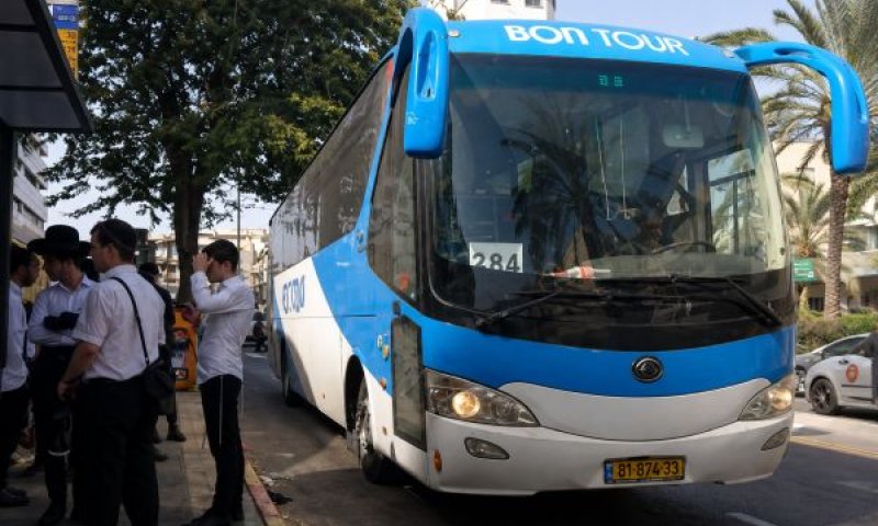 משרד התחבורה מחריף אכיפה נגד נהגי הקבלן [צילום: אברהם שטרן]