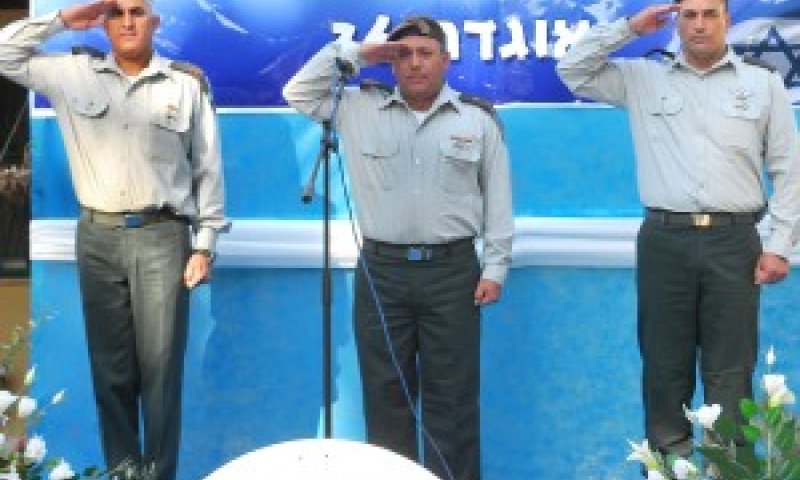 טקס חילופי המפקדים באוגדה [צילום: דו"צ]