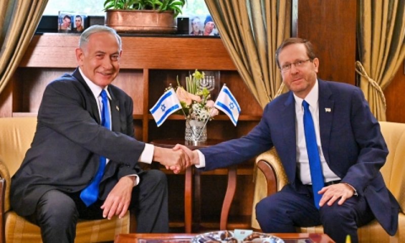 הרצוג ונתניהו [צילום ארכיון: קובי גדעון, לע"מ]