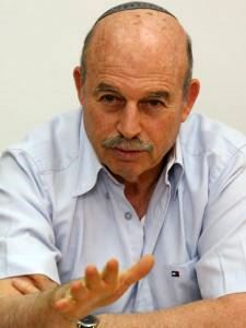 סלומינסקי. בפנים? [צילום: פלאש 90]