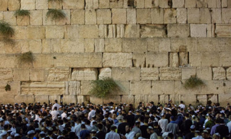 דתי או משפטי [צילום: יונתן זינדל, פלאש 90]