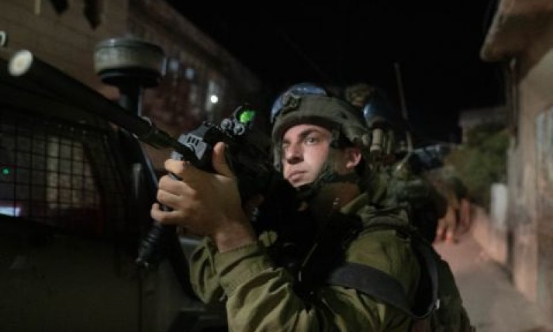 חילופי אש עם חמושים [צילום: דובר צה"ל]