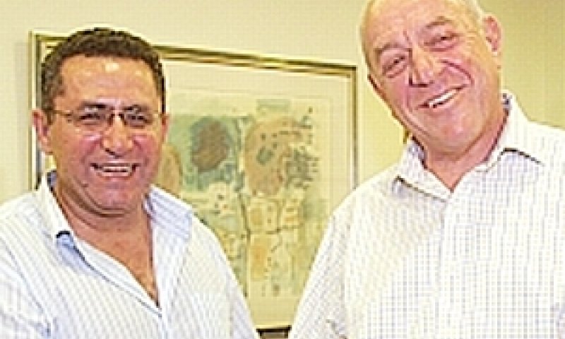 עיני ובר-און ברגע קרוב יותר [צילום: פלאש 90]