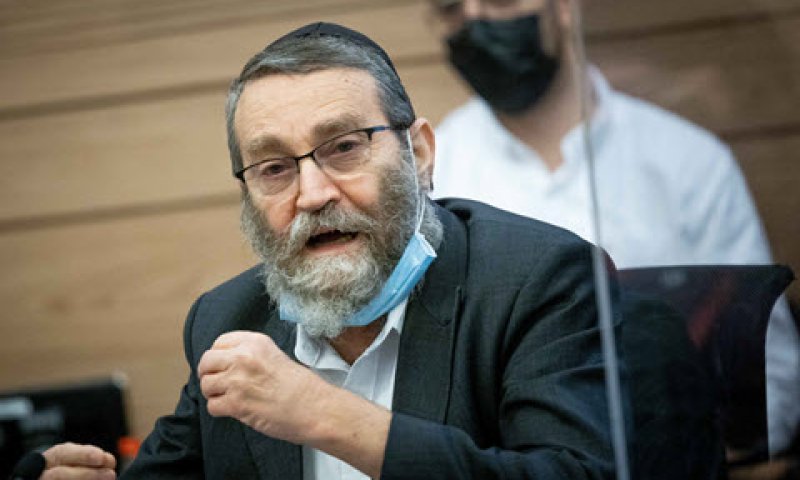 גפני בוועדת הכספים [צילום: יונתן זינדל/פלאש 90]