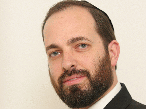 השר אריאל אטיאס