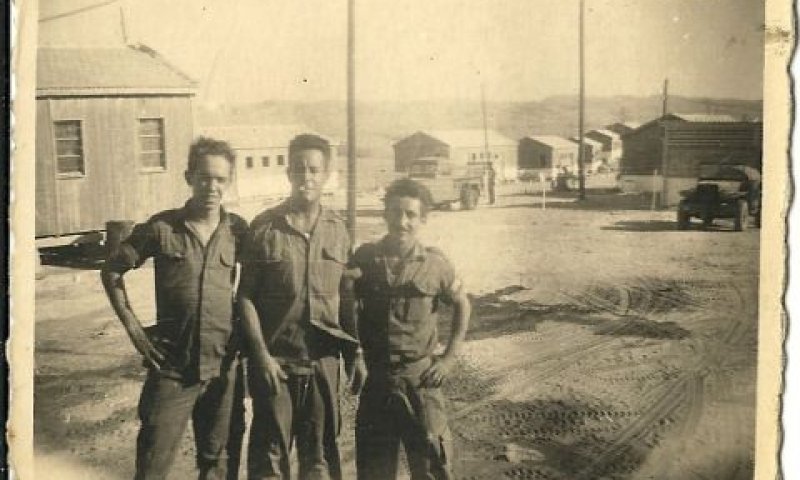 אברהם גולדנברג בעת שירותו הצבאי בשנות ה-50 [צילום: ארכיון אישי אברהם גולדנברג]