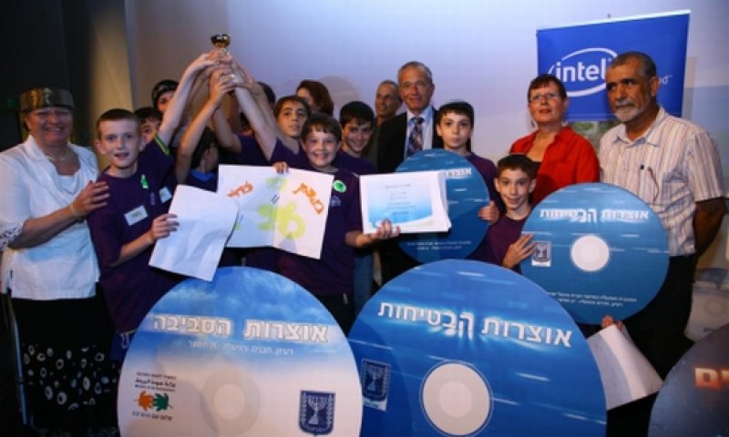 הזוכים המאושרים