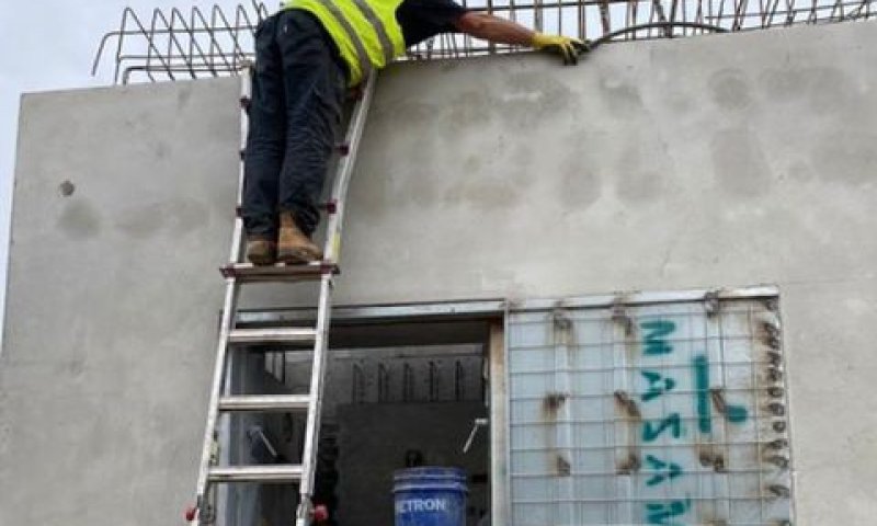 בניית ממ"ד [צילום: משרד הביטחון]