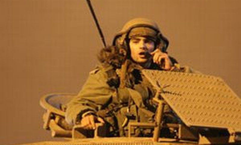 חייל בטנק