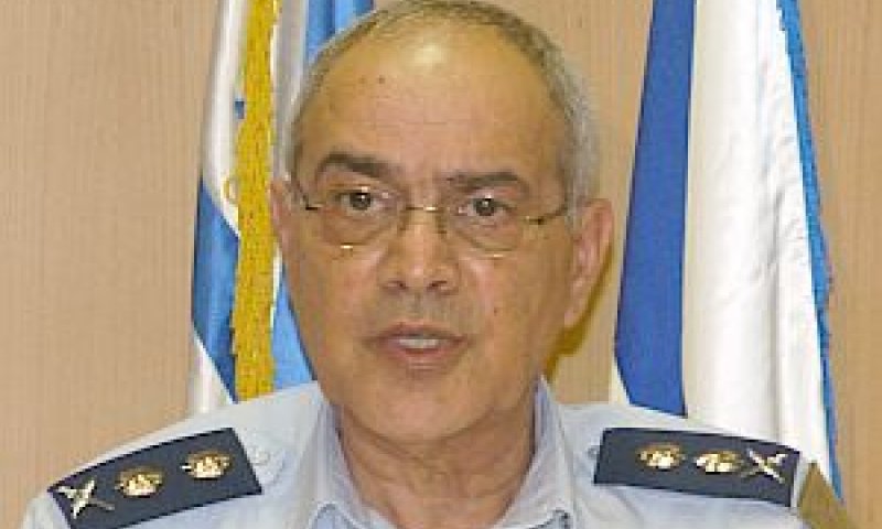 חלוץ. ממשיך בעולם העסקים [צילום: דו"צ]