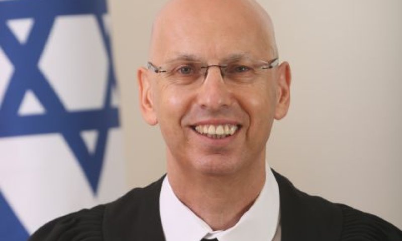 סופר. מלאכת פרשנות דינמית