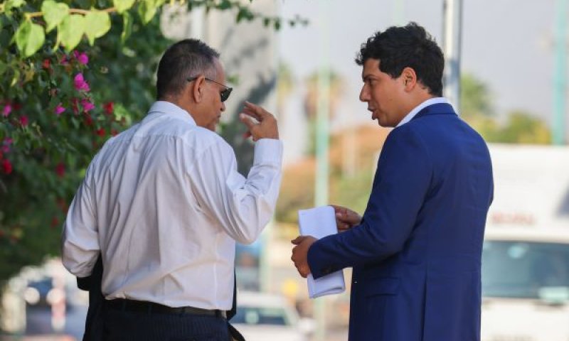 כספים, תיווכים וקשרים עסקיים. פרקליטי העצורים מחוץ ללהב 433 [צילום: יהונתן שאול/פלאש 90]