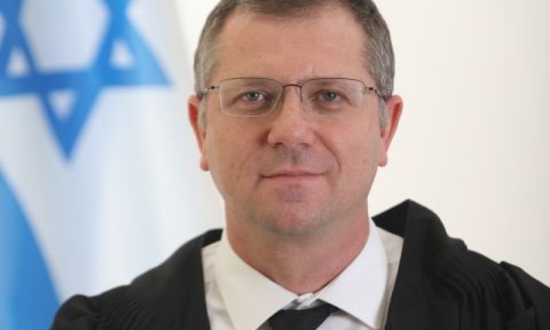 גורמן. להפעיל את מבחן השכל הישר