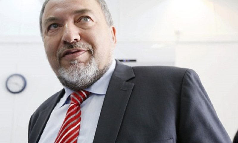 ליברמן. מי מתון? [צילום: פלאש 90]