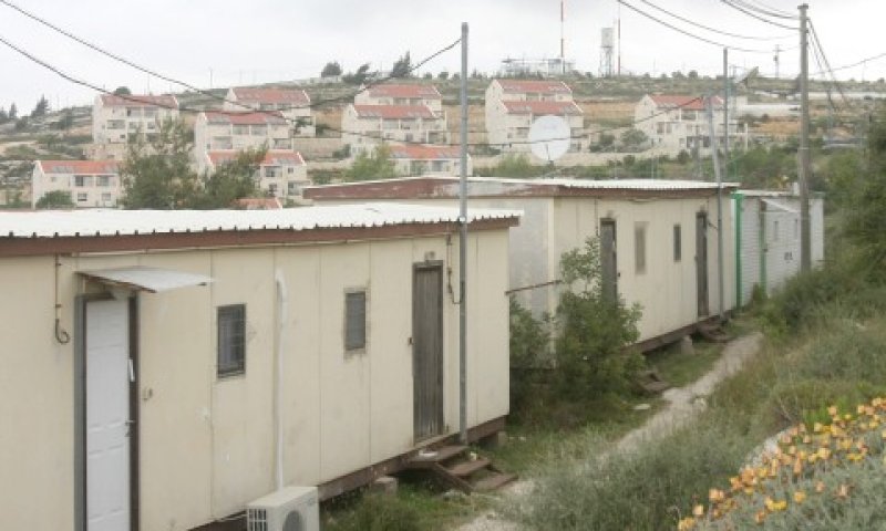 המבנים שצפויים להיהרס בבית אל [צילום: מירי צחי]