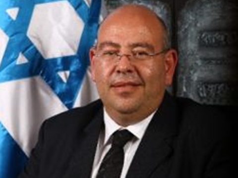 כהן. הקדים ופרש [צילום: בוצ'צ'ו]