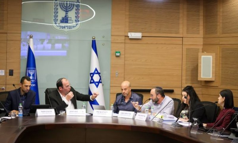 ויכוח חריף על האינטרס הציבורי [צילום: נועם מושקוביץ/דוברות הכנסת]