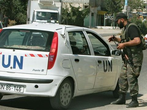 אנשי מנגנון הביטחון החדש המורכב ברובו מאנשי החמאס נפרשו ברחבי רצועת עזה והקימו מחסומי דרכים.