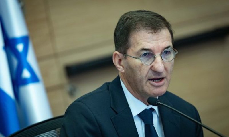 היו"ר ביסמוט. "חוק מפעיל סנקציות אישיות מיידיות על מי שלא מתייצב" [צילום: יונתן זינדל/פלאש 90]