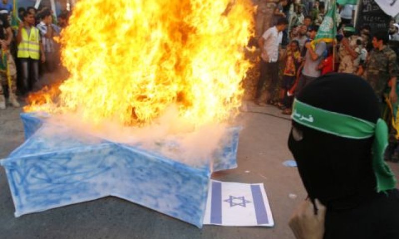 ברפיח נמשכת המחאה נגד ישראל [צילום: פלאש 90]