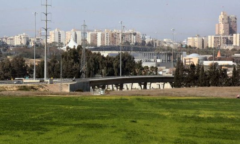 חולון