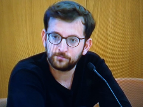 יונתן אוריך. נחקר בלהב 433