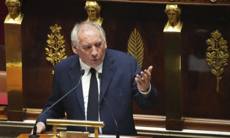 ביירו הערב באסיפה הלאומית [צילום: כריסטוף אנה/AP]