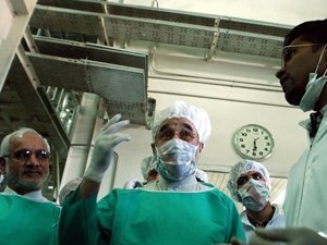חתאמי במעבדות בנתנז [AP]