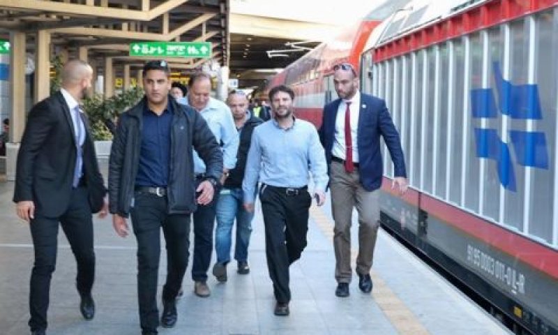 סמוטריץ'. נטפל בעזרת השם [צילום: רכבת ישראל]