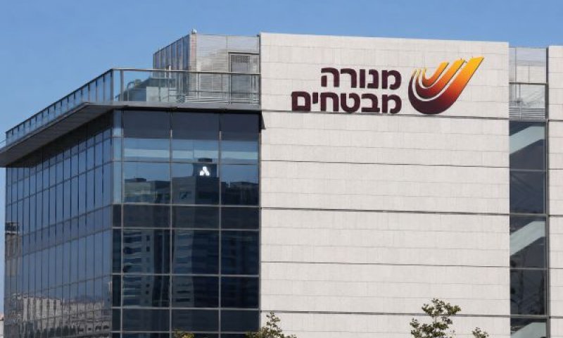 הנזק למנורה נאמד במאות מיליוני שקלים [עיבוד AI]