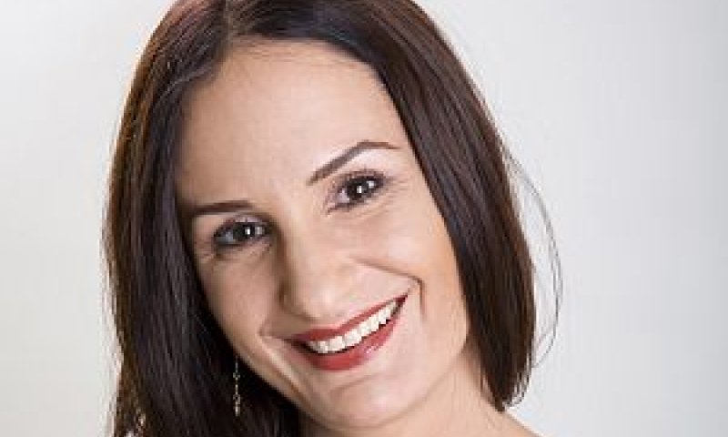 טל הובר. עיצבה את הלוגו [צילום: יח"צ]