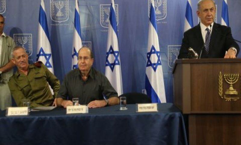 נתניהו, יעלון וגנץ במסיבת עיתונאים [צילום: פלאש 90]