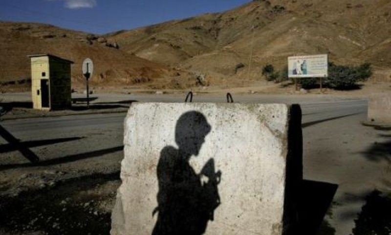 המערכה באפגניסטן בצומת דרכים [AP]