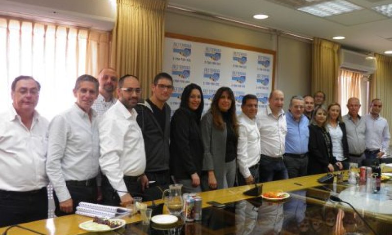 מעמד החתימה [צילום: באדיבות דוברות ההסתדרות]