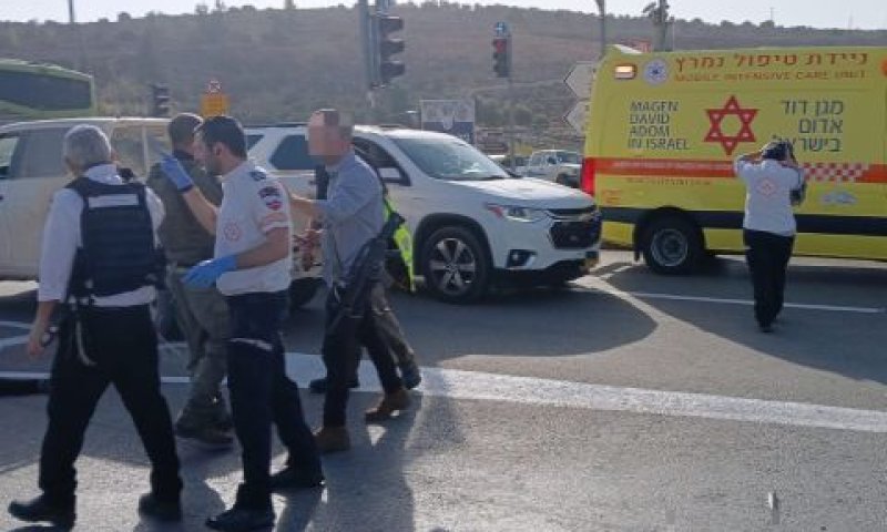 זירת הפיגוע בשילה [צילום: דוברות מד"א]