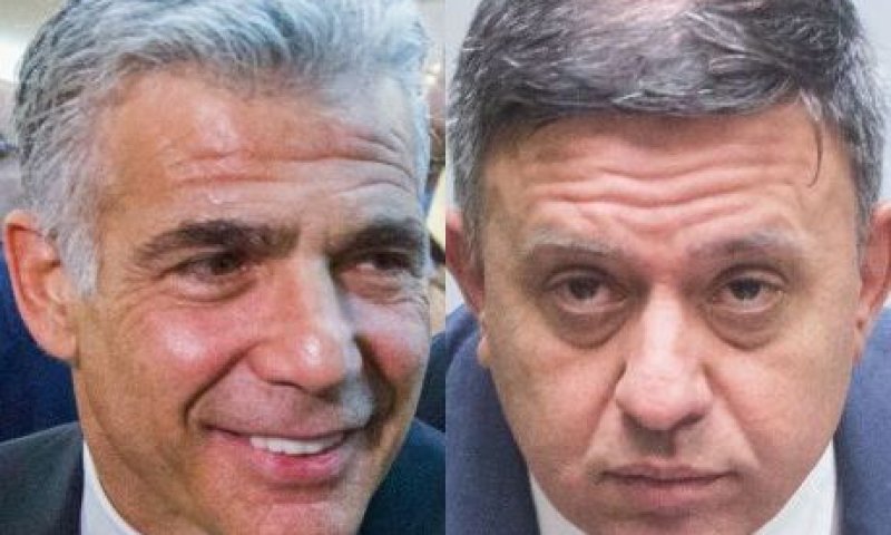 אבי גבאי ויאיר לפיד[צילום: מרים אלסטר/פלאש 90]